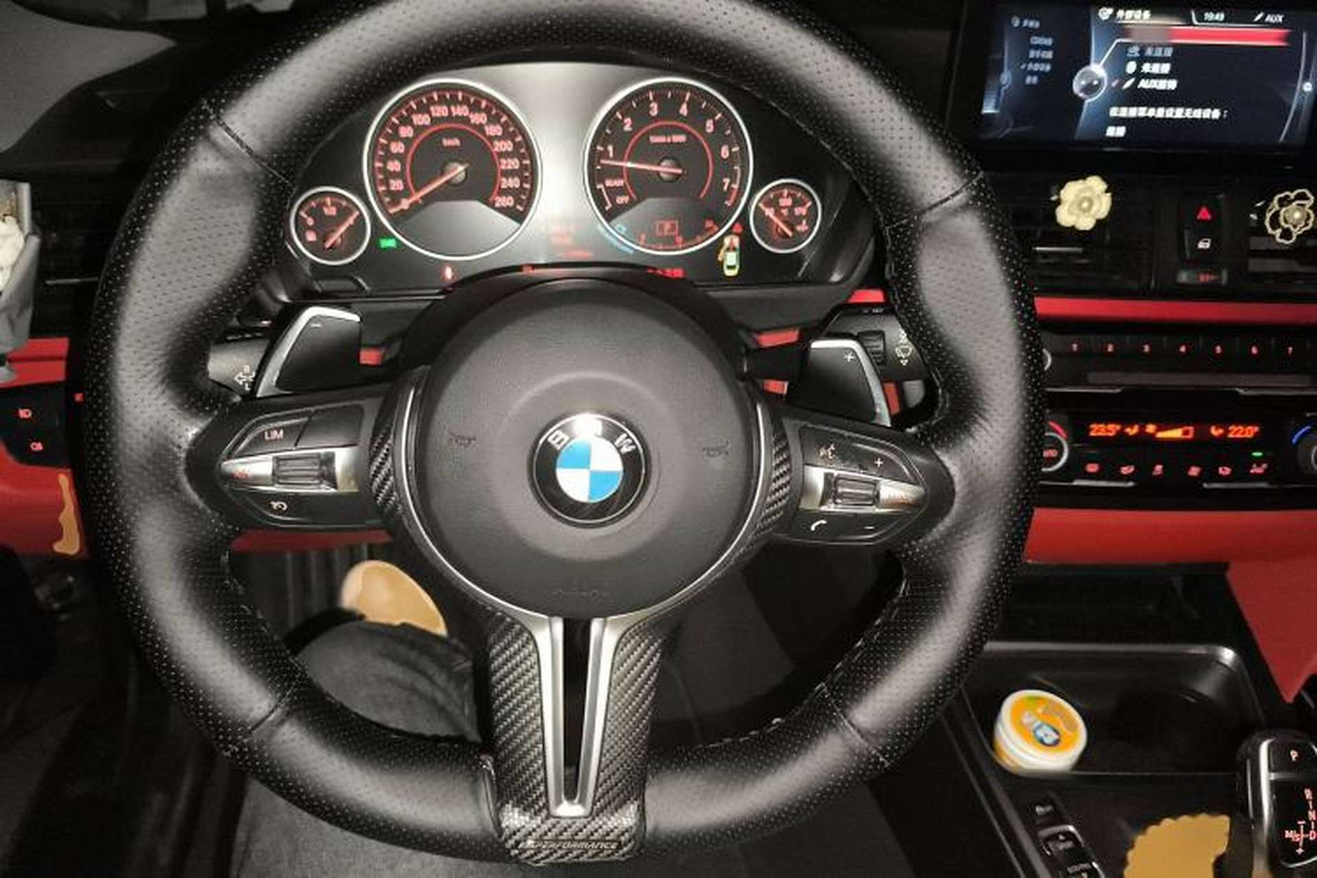 Used BMW 4 Series 2014 428i xDrive Luxury Design Package Steering Wheel