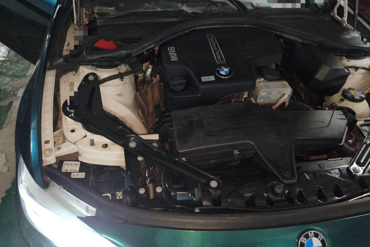 Used BMW 4 Series 2014 420i Convertible Luxury Design Package Engine Bay Right