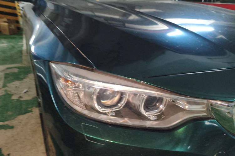 Used BMW 4 Series 2014 420i Convertible Luxury Design Package Exterior 6