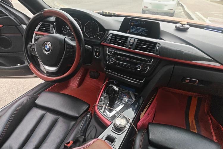 Used BMW 4 Series 2014 420i Convertible Fashion Model Center Console