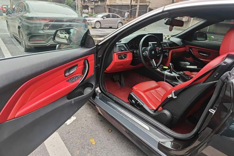 Used BMW 4 Series 2014 428i Convertible Sport Design Package Driver Seat
