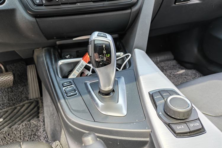 Used BMW 4 Series 2014 420i Gran Coupe Fashion Model Audio And AC Panel