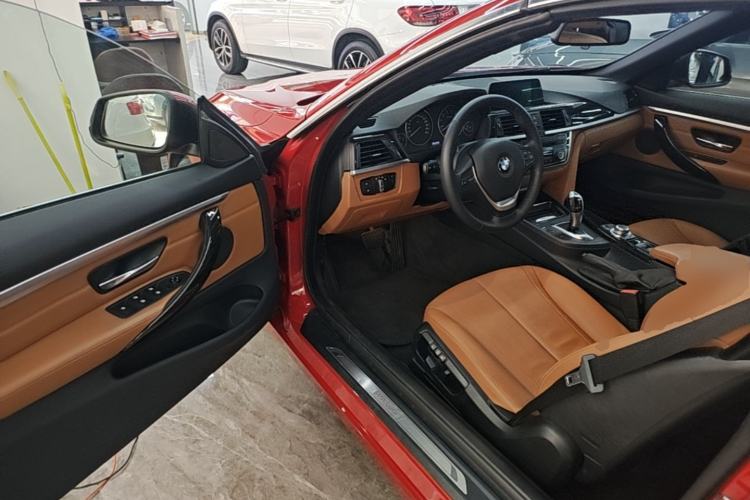 Used BMW 4 Series 2014 420i Convertible Luxury Design Package Driver Seat