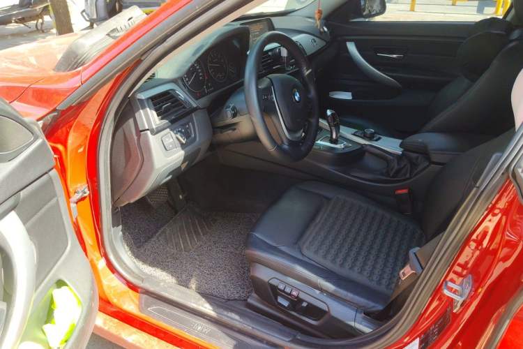 Used BMW 4 Series 2014 420i Gran Coupe Fashion Model Driver Seat