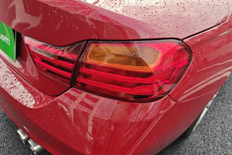 Used BMW 4 Series 2014 428i Convertible Sport Design Package Exterior 3