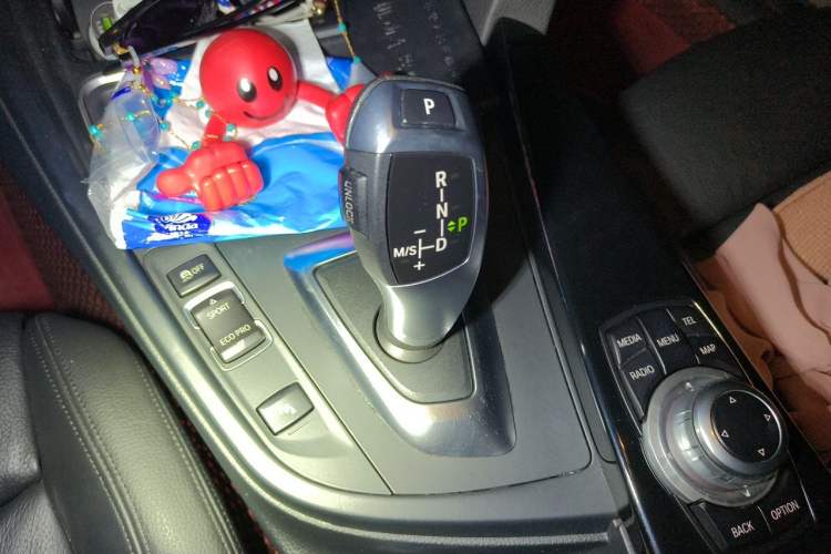 Used BMW 4 Series 2014 420i Gran Coupe Sport Design Package Gear Lever