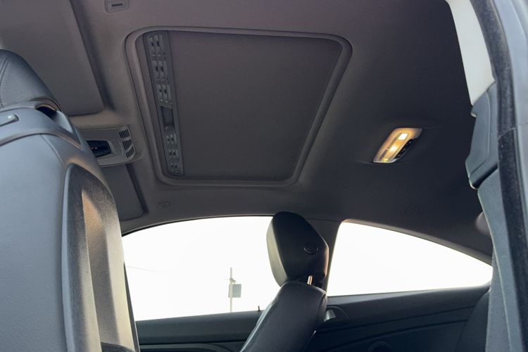 Used BMW 4 Series 2014 420i Fashion Model Headliner