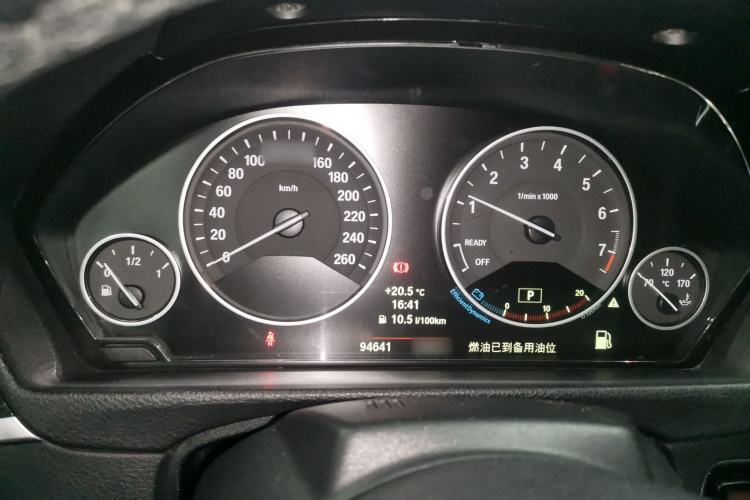 Used BMW 4 Series 2014 435i Convertible Luxury Design Package Instrument Cluster
