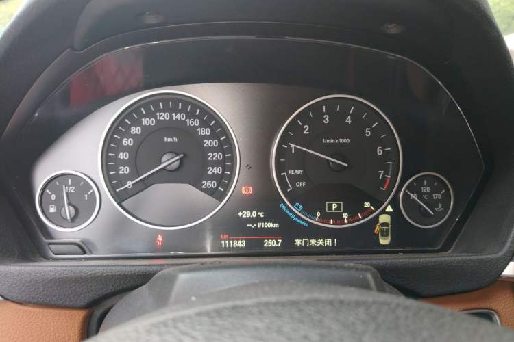 Used BMW 4 Series 2014 428i Convertible Luxury Design Package Instrument Cluster