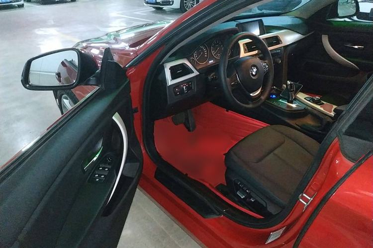 Used BMW 4 Series 2014 420i Gran Coupe Fashion Model Interior 3