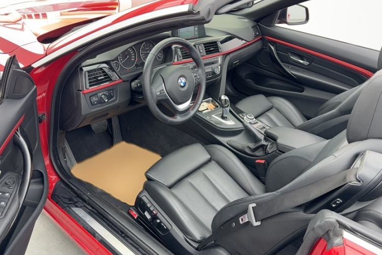 Used BMW 4 Series 2014 420i Convertible Sports Design Package Interior 7