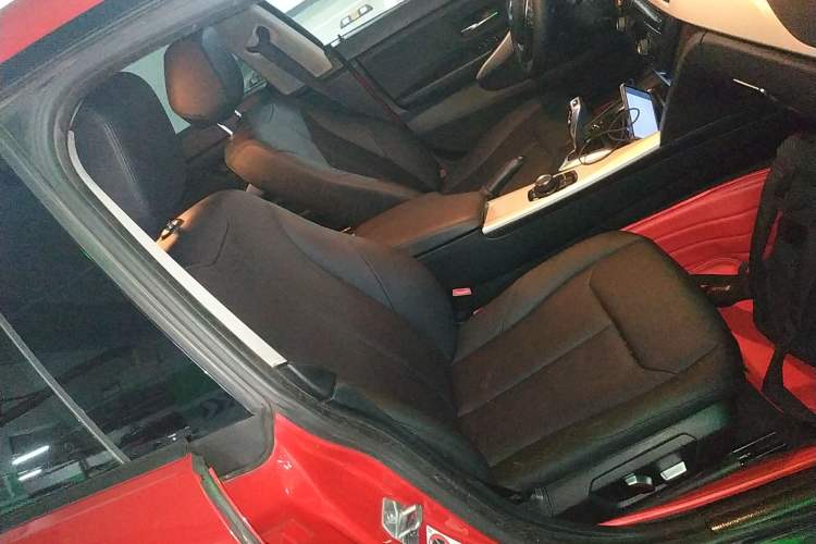 Used BMW 4 Series 2014 420i Gran Coupe Fashion Model Right Front Seat