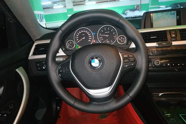 Used BMW 4 Series 2014 420i Gran Coupe Fashion Model Steering Wheel