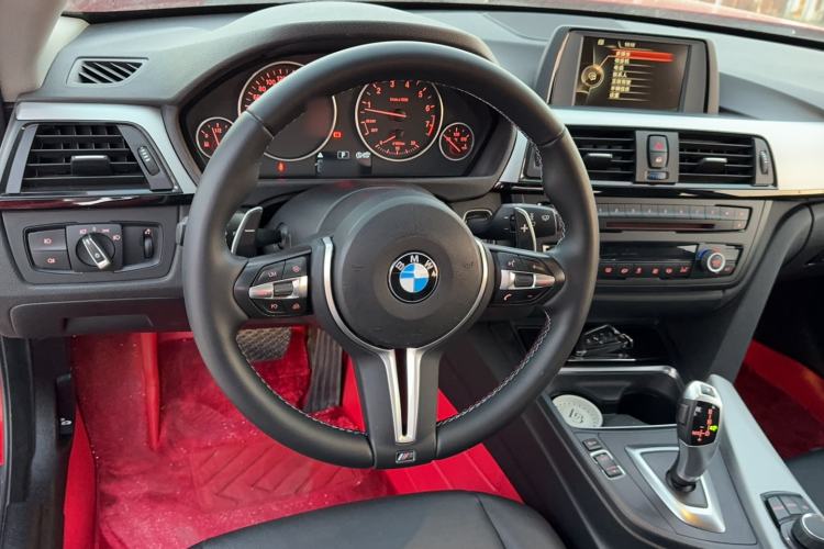 Used BMW 4 Series 2014 420i Fashion Model Steering Wheel
