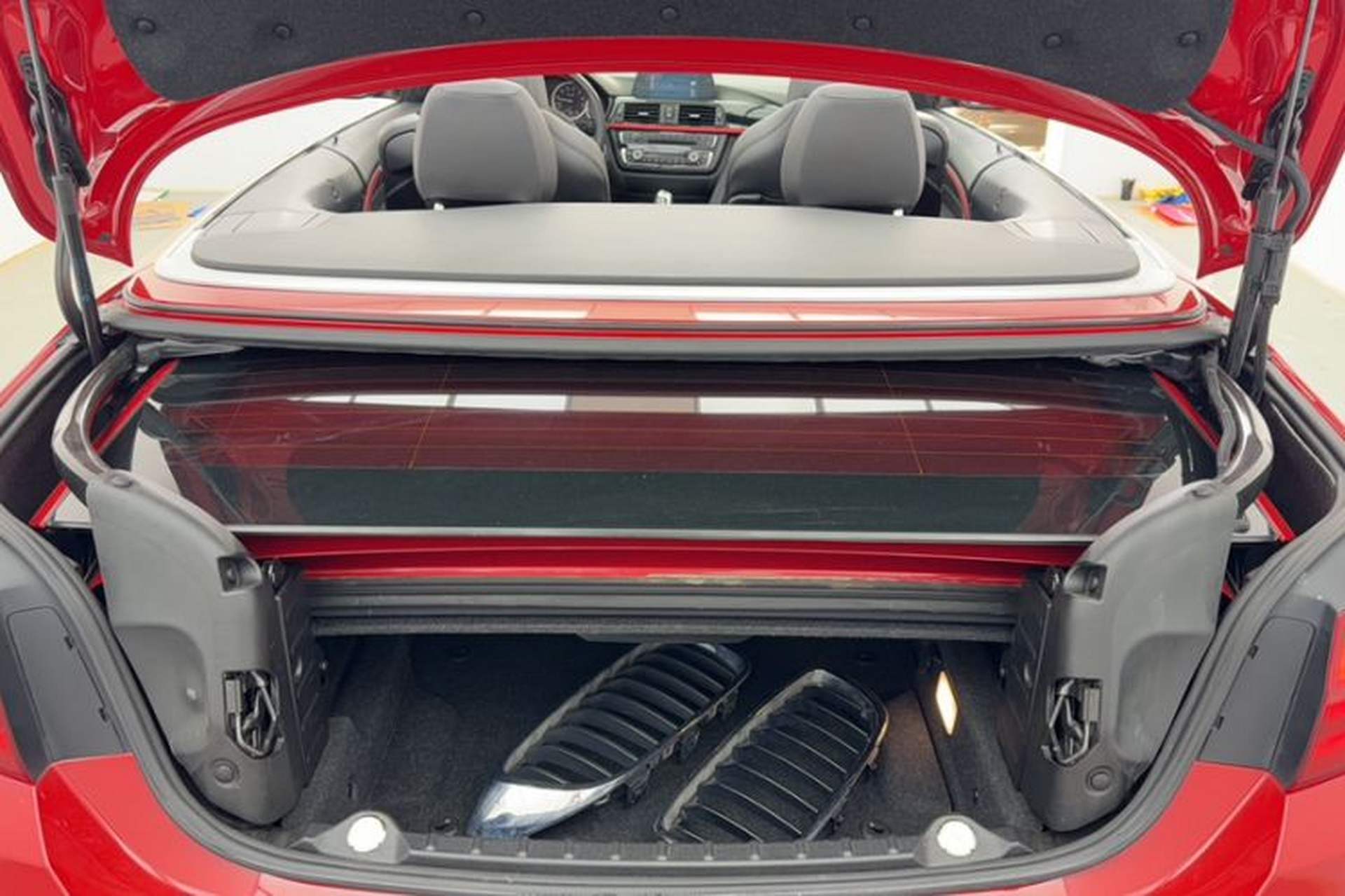 Used BMW 4 Series 2014 420i Convertible Sports Design Package Trunk