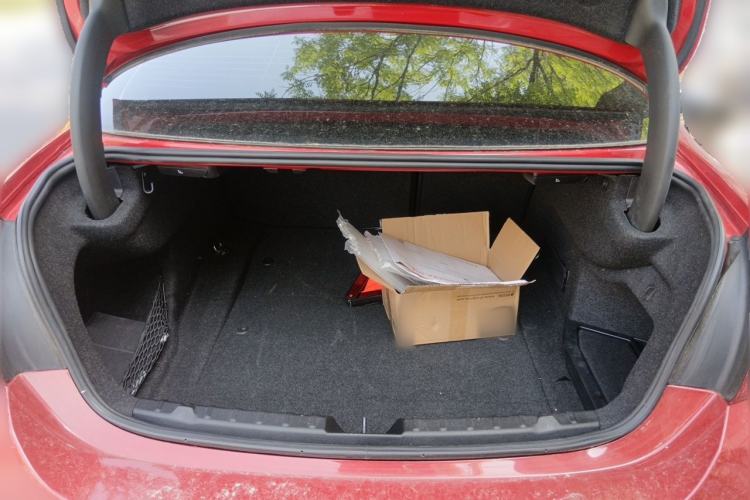 Used BMW 4 Series 2014 420i Design Package Model Trunk