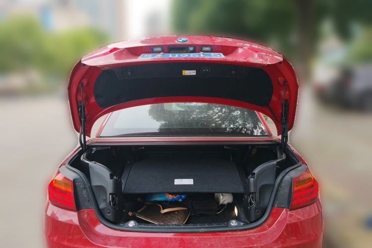 Used BMW 4 Series 2014 428i Convertible Luxury Design Package Trunk