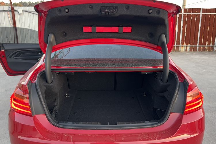 Used BMW 4 Series 2014 420i Fashion Model Trunk