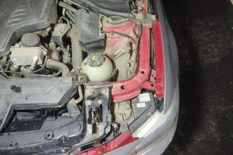 Used BMW 4 Series 2014 428i Sport Design Package Engine Bay Left