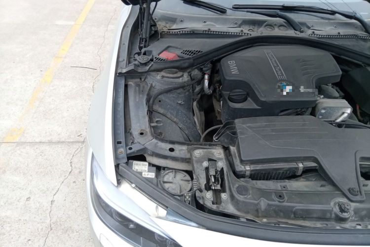 Used BMW 4 Series 2014 420i Design Package Model Engine Bay Right