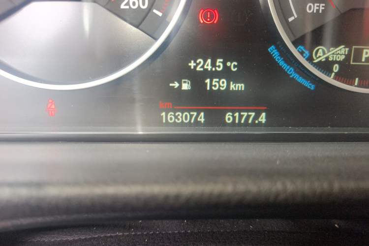 Used BMW 4 Series 2014 428i Sport Design Package Odometer Close Up