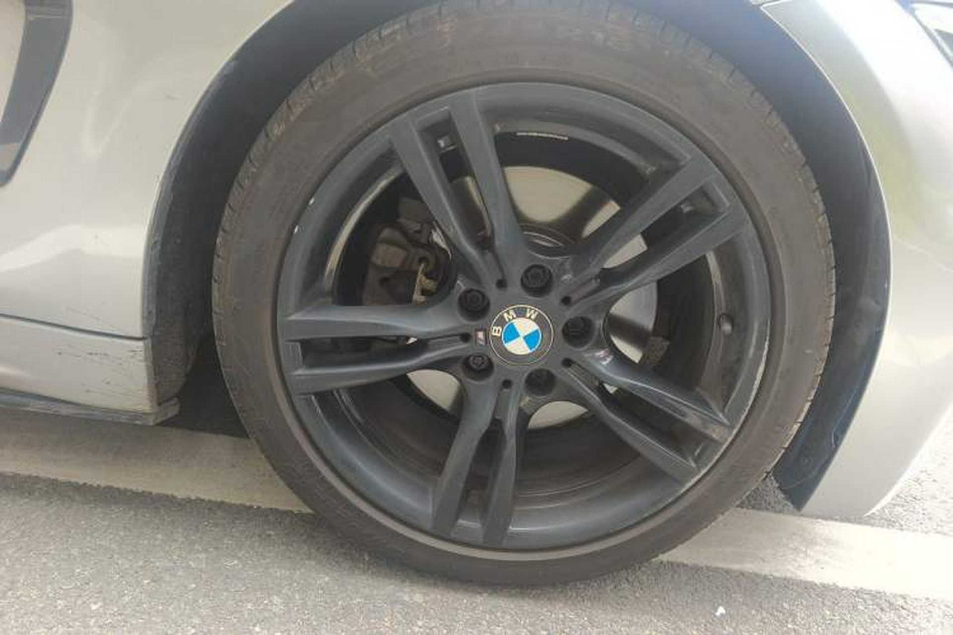 Used BMW 4 Series 2014 428i Sport Design Package Right Front Wheel Hub