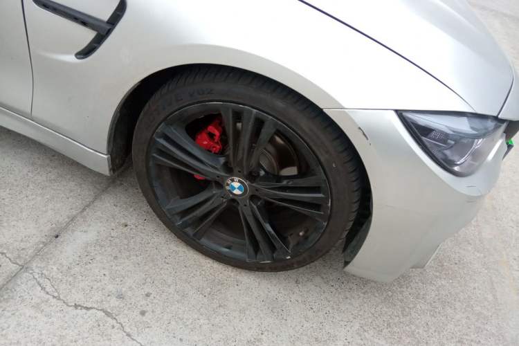 Used BMW 4 Series 2014 420i Design Package Model Right Front Wheel Hub