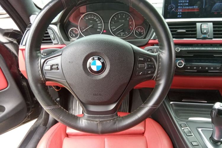 Used BMW 4 Series 2014 420i Design Package Model Steering Wheel