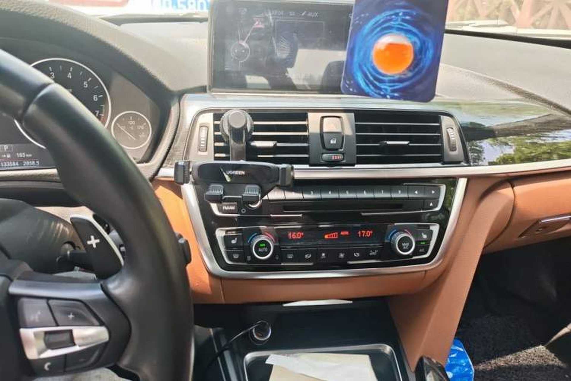 Used BMW 4 Series 2014 420i Convertible Fashion Model Audio And AC Panel