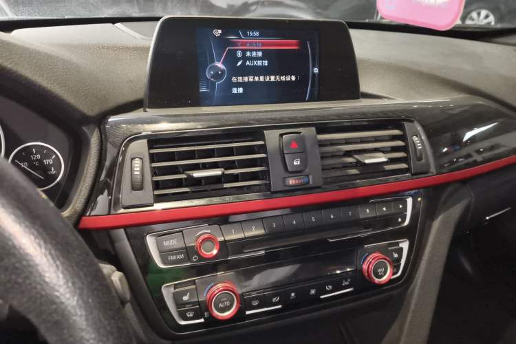 Used BMW 4 Series 2014 420i Convertible Sports Design Package Audio And AC Panel