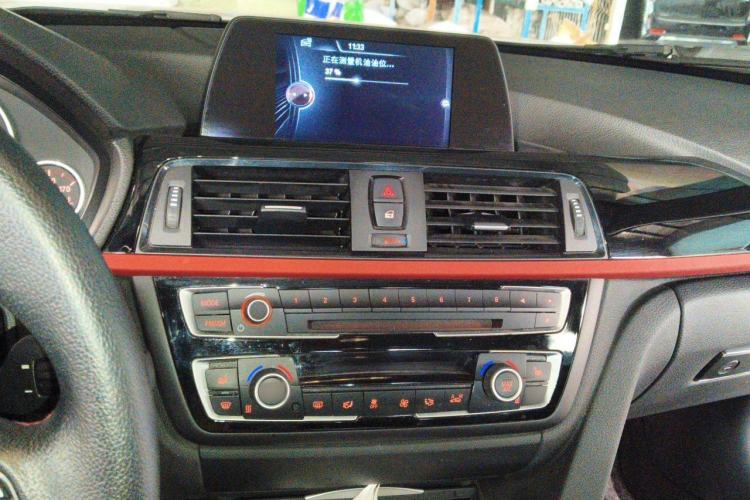 Used BMW 4 Series 2014 420i Gran Coupe Sport Design Package Audio And AC Panel