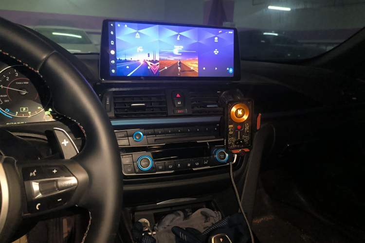 Used BMW 4 Series 2014 428i Convertible Sport Design Package Audio And AC Panel