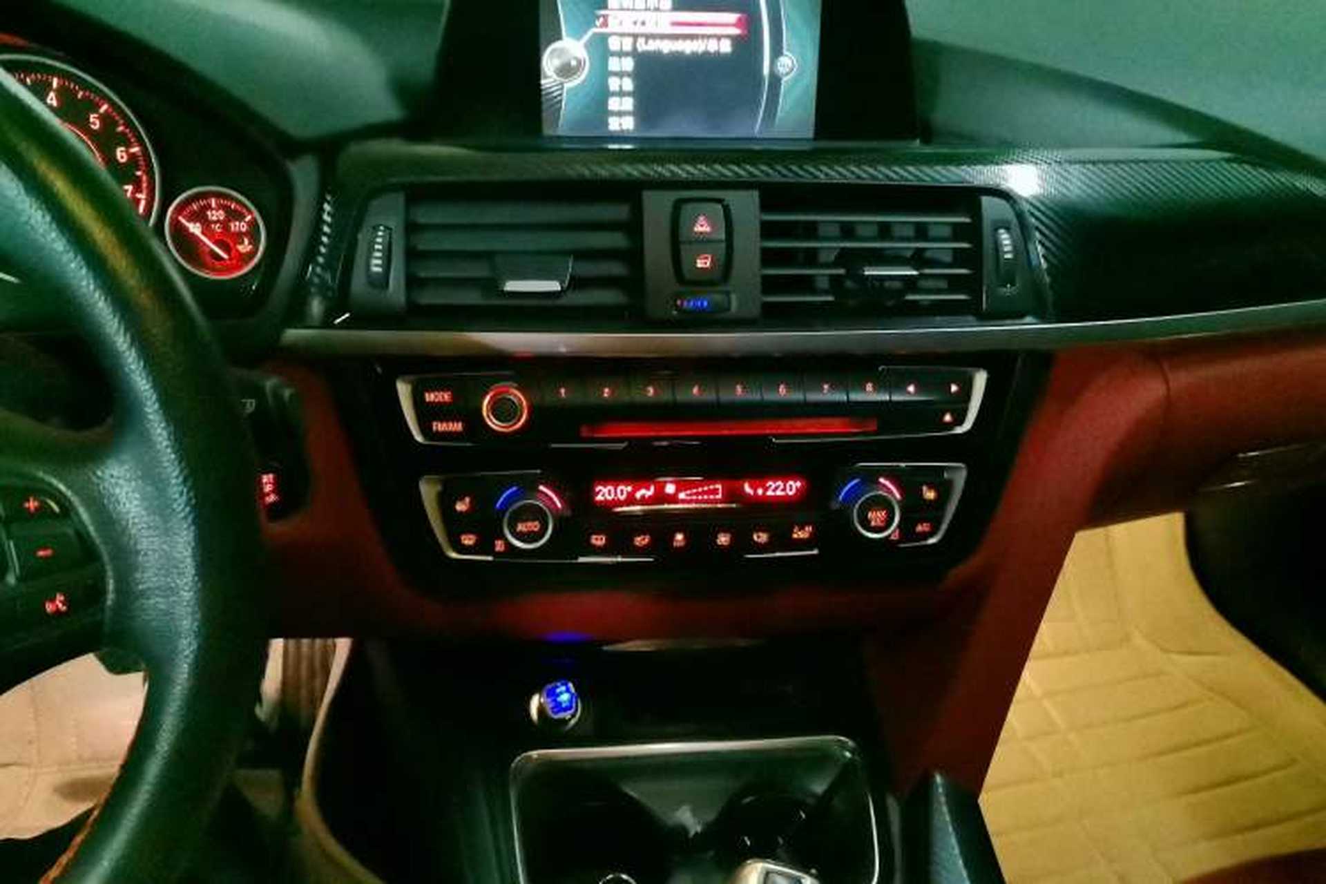 Used BMW 4 Series 2014 420i Gran Coupe Fashion Model Audio And AC Panel