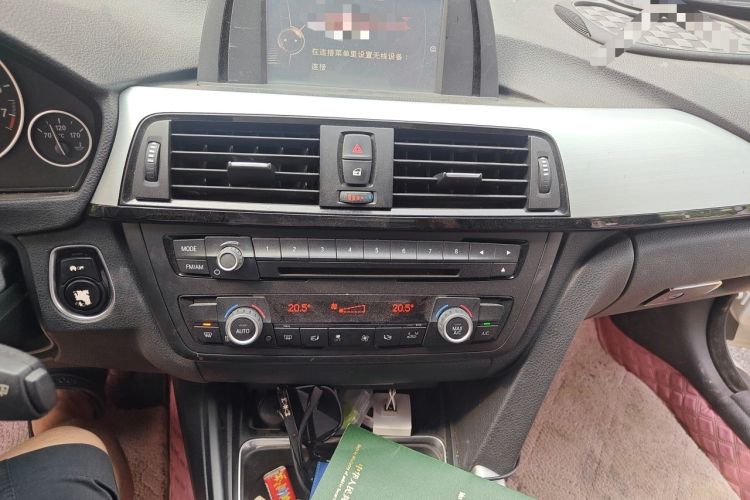Used BMW 4 Series 2014 420i Fashion Model Audio And AC Panel