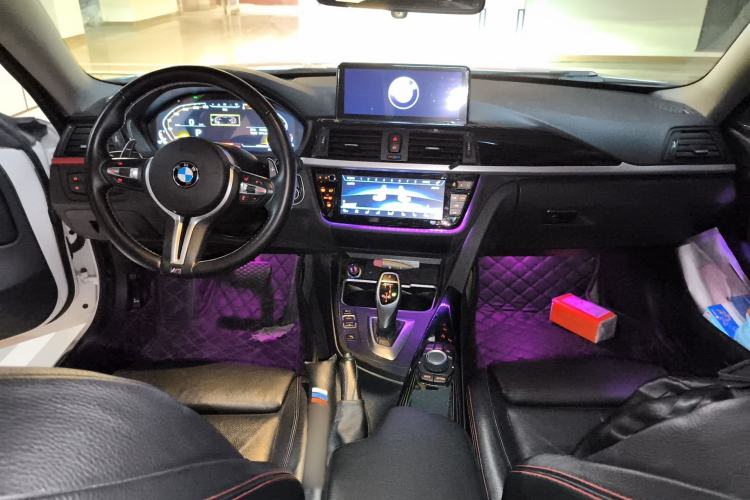 Used BMW 4 Series 2014 420i Gran Coupe Sport Design Package Center Console