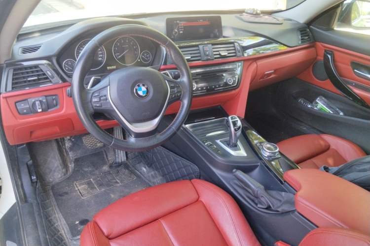 Used BMW 4 Series 2014 428i Sport Design Package Center Console