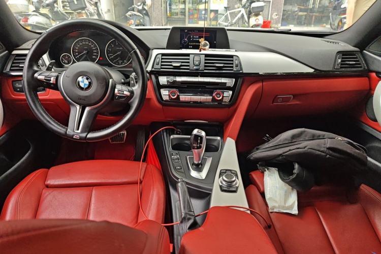 Used BMW 4 Series 2014 420i Gran Coupe Style Design Package Center Console