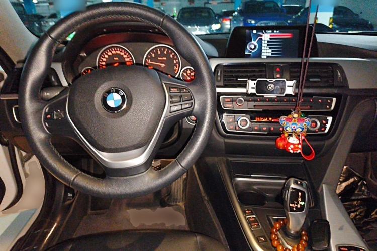 Used BMW 4 Series 2014 420i Gran Coupe Style Design Package Center Console
