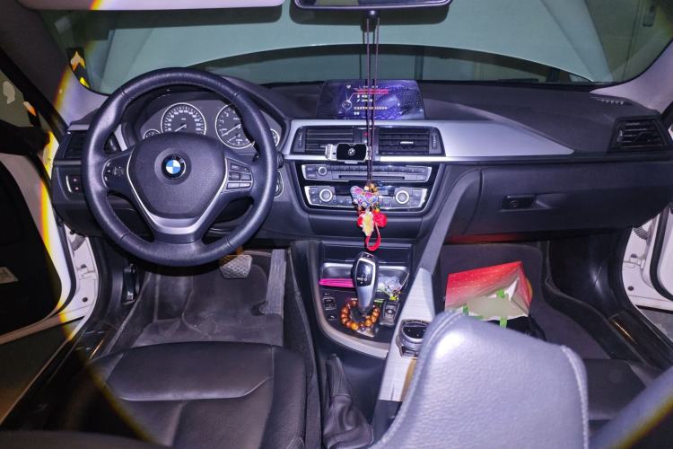 Used BMW 4 Series 2014 420i Gran Coupe Style Design Package Center Console