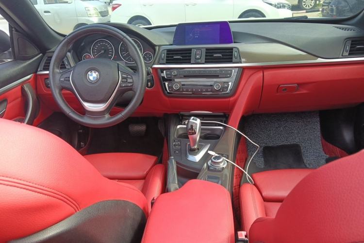 Used BMW 4 Series 2014 420i Convertible Design Line Package Center Console