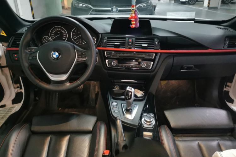 Used BMW 4 Series 2014 420i Convertible Sports Design Package Center Console