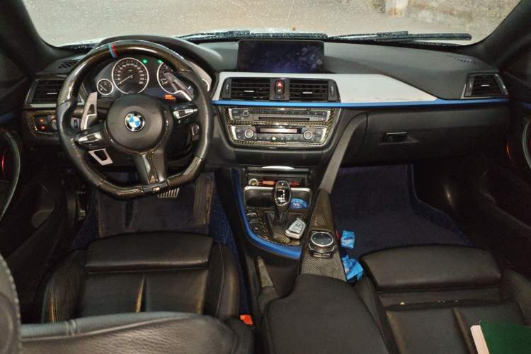 Used BMW 4 Series 2014 435i Gran Coupe M Sport Edition Center Console