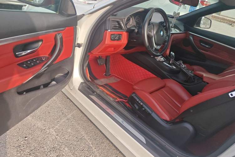 Used BMW 4 Series 2014 420i Convertible Fashion Model Driver Seat