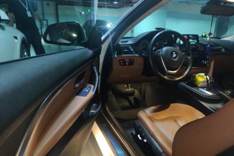 Used BMW 4 Series 2014 428i Luxury Design Package Driver Seat
