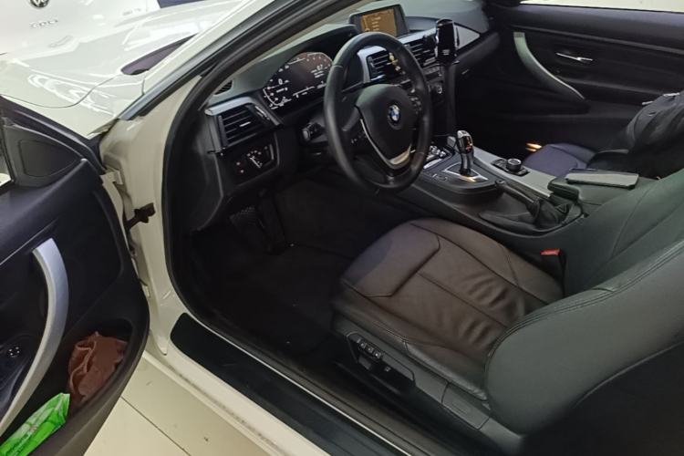 Used BMW 4 Series 2014 420i Fashion Model Driver Seat
