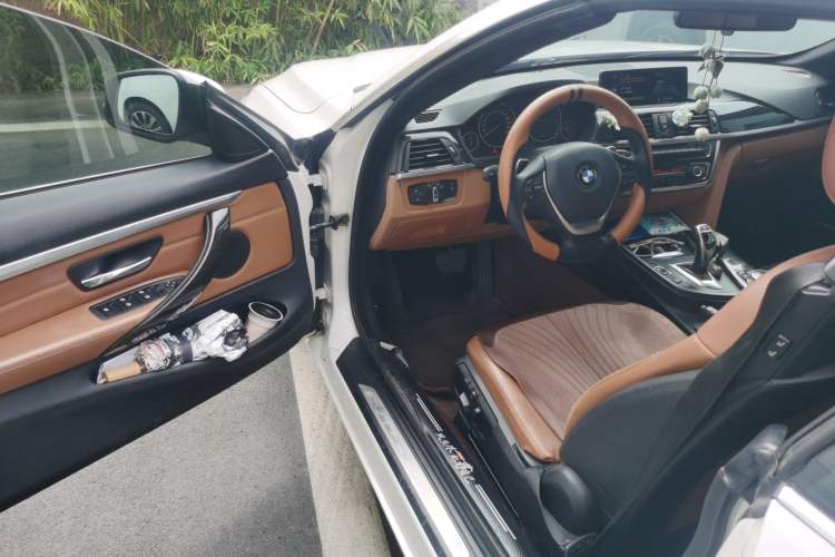 Used BMW 4 Series 2014 428i Convertible Luxury Design Package Driver Seat