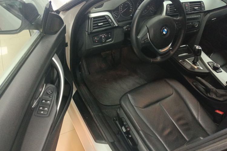 Used BMW 4 Series 2014 420i Gran Coupe Fashion Model Driver Seat