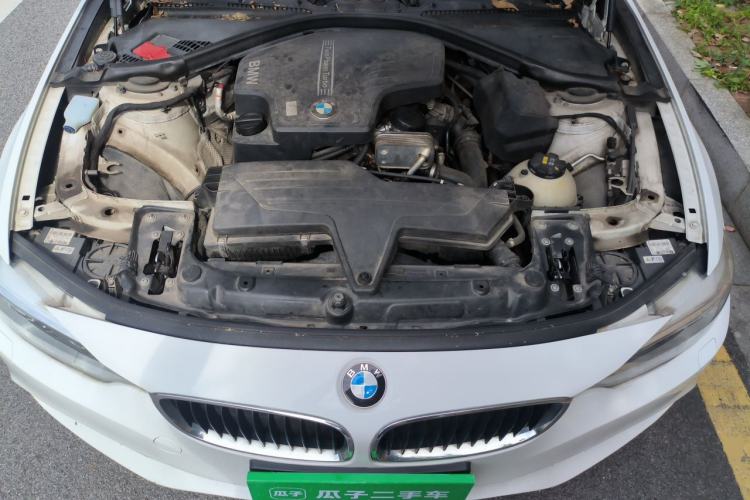 Used BMW 4 Series 2014 420i Gran Coupe Fashion Model Engine Bay