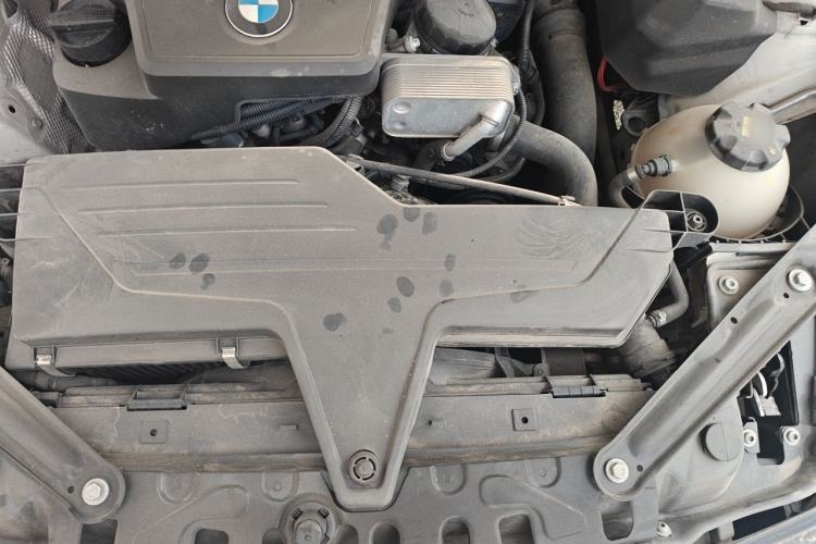 Used BMW 4 Series 2014 420i Convertible Fashion Model Engine Bay