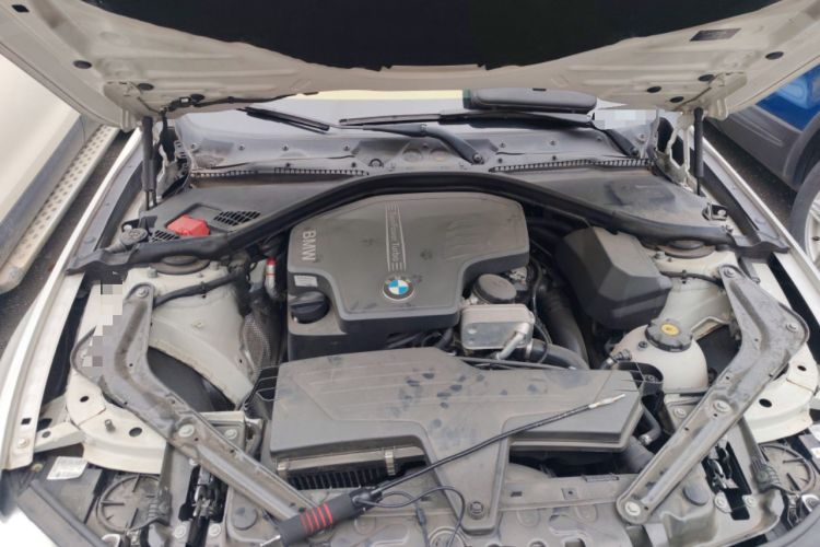 Used BMW 4 Series 2014 428i Convertible Design Package Engine Bay